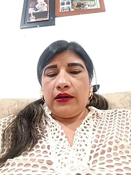Snapshot of Hannahcandyy chatting on 03-31-26, 10:54 Hannahcandyy online show from 03-31-26, 10:54