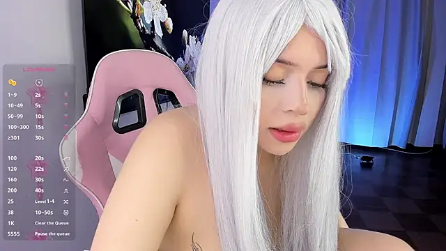 Kendall Bunnyy online show from 05-04-26, 07:54
