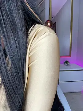 Lola King online show from 03-20-25, 03:34