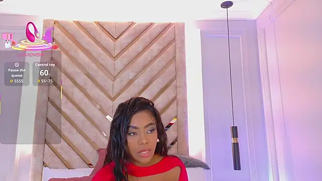 Lola King online show from 09-10-25, 04:01