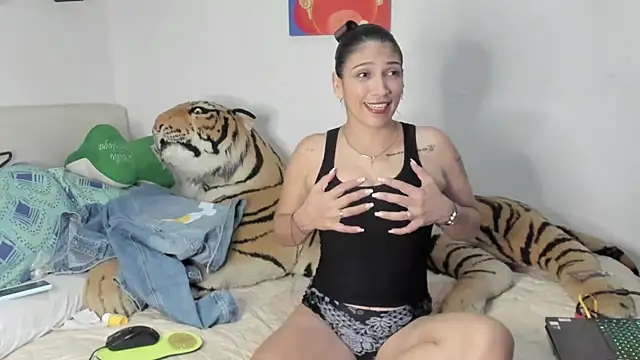 micaelajones online show from 03-07-25, 08:55