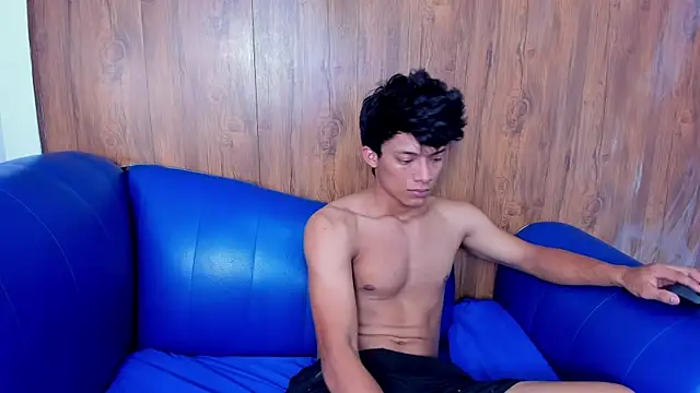 Snapshot of Richars_Man chatting on 01-18-25, 07:59 Richars Man online show from 01-18-25, 07:59