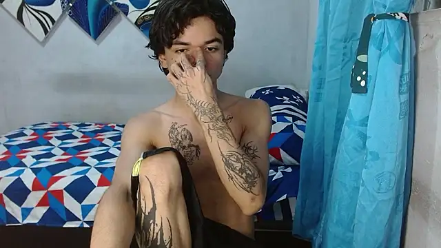 Lovebeng  online show from 01-10-26, 03:08