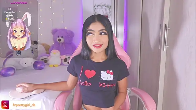 Snapshot of urfavprettygirl chatting on 12-17-25, 09:37 urfavprettygirl online show from 12-17-25, 09:37