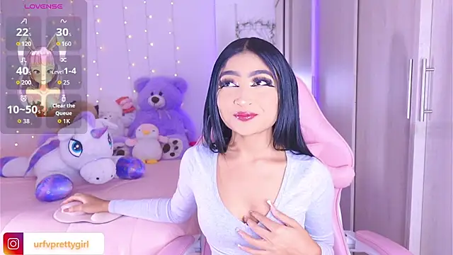Snapshot of urfavprettygirl chatting on 05-04-26, 05:47 urfavprettygirl online show from 05-04-26, 05:47