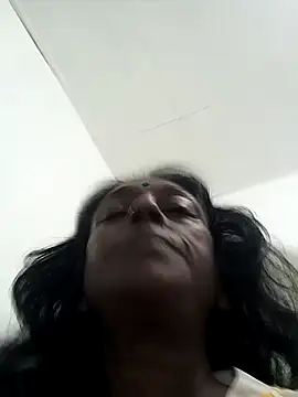 mamakarma1403 online show from 10-04-25, 12:41