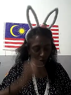 mamakarma1403 online show from 11-02-25, 04:20