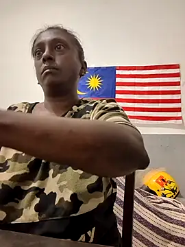 mamakarma1403 online show from 02-12-26, 07:42