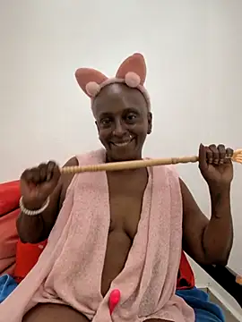 mamakarma1403 online show from 07-11-26, 04:21