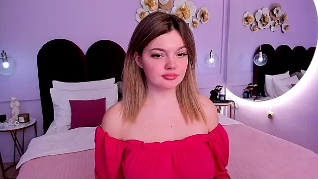 Snapshot of ZaraBloom chatting on 03-03-25, 07:39 ZaraBloom online show from 03-03-25, 07:39