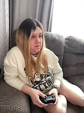 PuckBunny17 online show from 01-25-25, 02:58