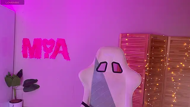 Miss Mia Murr online show from 09-26-25, 03:32