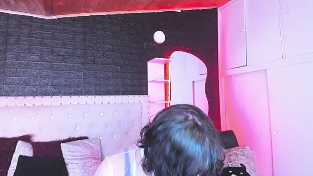 Ghosty Doll online show from 01-10-25, 06:06