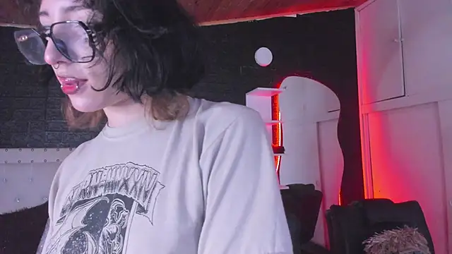 Ghosty Doll online show from 01-18-25, 08:09