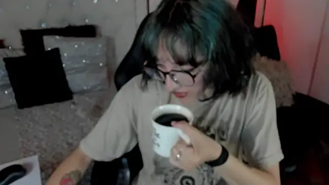 Ghosty Doll online show from 02-01-25, 04:11