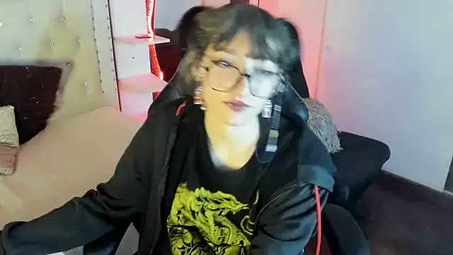 Ghosty Doll online show from 02-08-25, 04:14