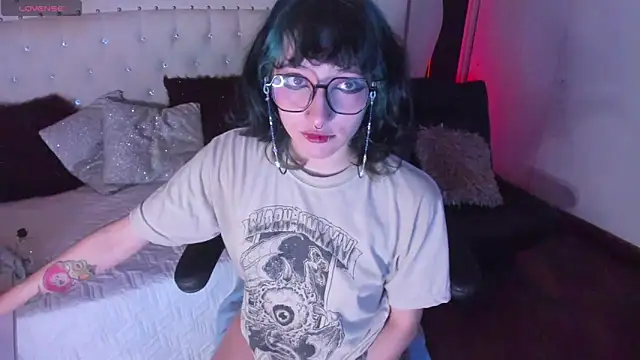 Ghosty Doll online show from 03-06-25, 08:05