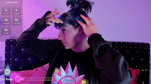 Ghosty Doll online show from 10-04-25, 01:42