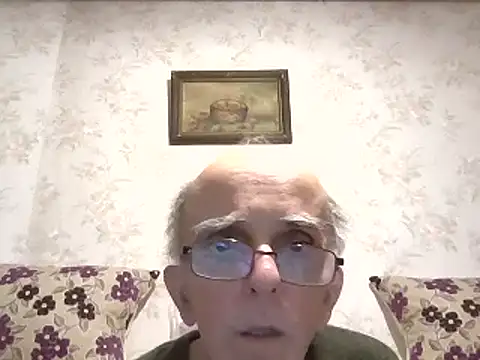 Snapshot of mariusica1@xh chatting on 12-30-24, 12:43 mariusica1xh online show from 12-30-24, 12:43
