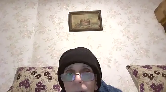 Snapshot of mariusica1@xh chatting on 02-08-25, 10:29 mariusica1xh online show from 02-08-25, 10:29