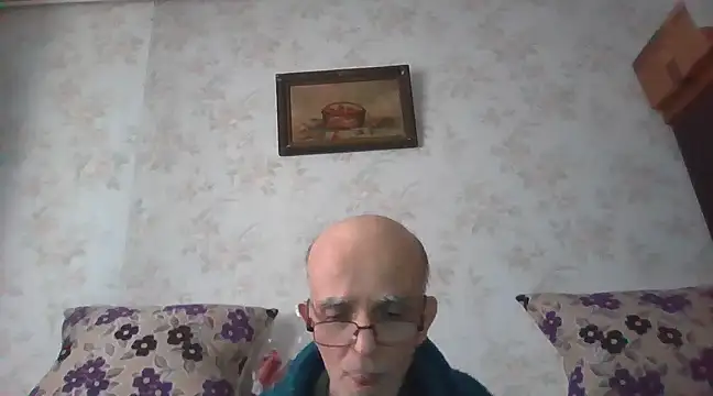 Snapshot of mariusica1@xh chatting on 02-16-25, 02:32 mariusica1xh online show from 02-16-25, 02:32