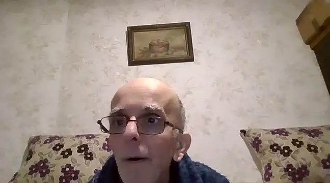Snapshot of mariusica1@xh chatting on 02-16-25, 05:48 mariusica1xh online show from 02-16-25, 05:48