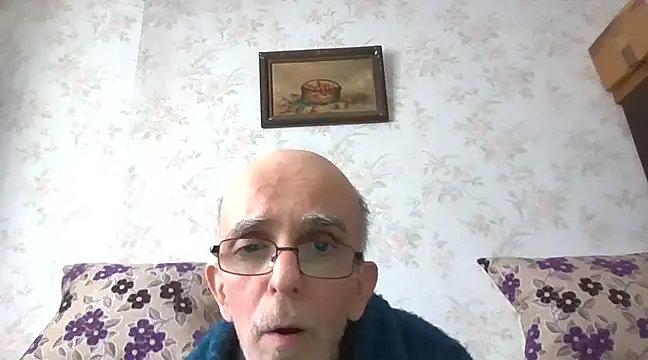 Snapshot of mariusica1@xh chatting on 02-25-25, 10:04 mariusica1xh online show from 02-25-25, 10:04