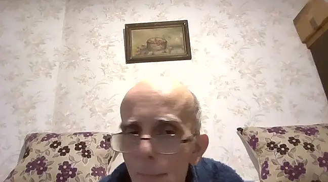 Snapshot of mariusica1@xh chatting on 03-07-25, 02:15 mariusica1xh online show from 03-07-25, 02:15