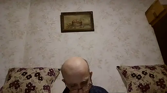 Snapshot of mariusica1@xh chatting on 03-11-25, 12:22 mariusica1xh online show from 03-11-25, 12:22