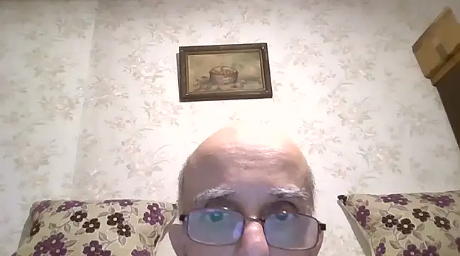 Snapshot of mariusica1@xh chatting on 03-13-25, 09:37 mariusica1xh online show from 03-13-25, 09:37