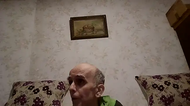 Snapshot of mariusica1@xh chatting on 03-14-25, 10:16 mariusica1xh online show from 03-14-25, 10:16