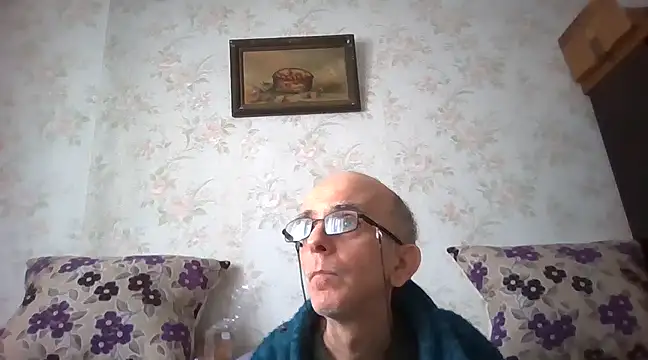 Snapshot of mariusica1@xh chatting on 03-20-25, 10:21 mariusica1xh online show from 03-20-25, 10:21