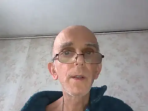 Snapshot of mariusica1@xh chatting on 09-10-25, 01:11 mariusica1xh online show from 09-10-25, 01:11