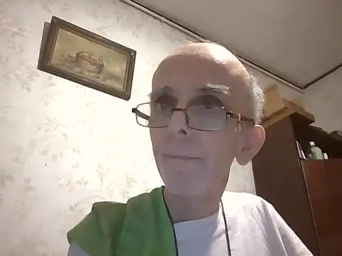 Snapshot of mariusica1@xh chatting on 09-16-25, 09:38 mariusica1xh online show from 09-16-25, 09:38