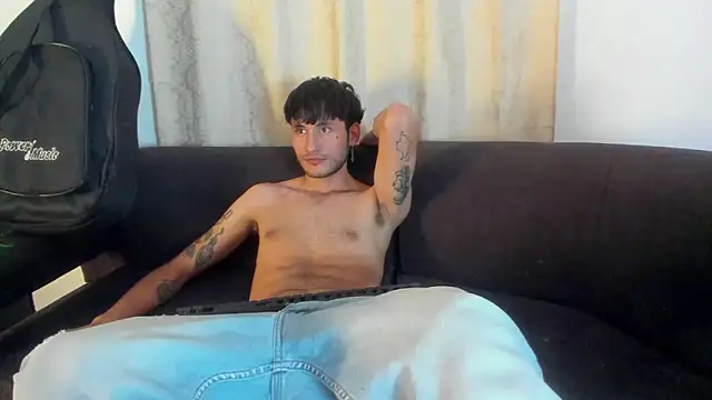 Henrikk senn online show from 10-20-25, 12:22