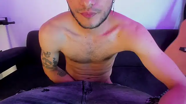 Henrikk senn online show from 11-27-25, 02:19