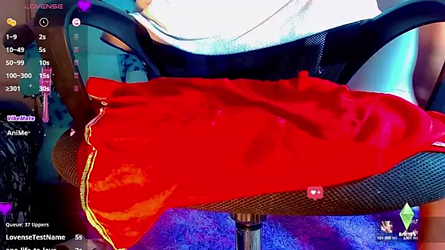 Snapshot of nicol_gill_ chatting on 01-21-25, 02:15 nicol gill online show from 01-21-25, 02:15