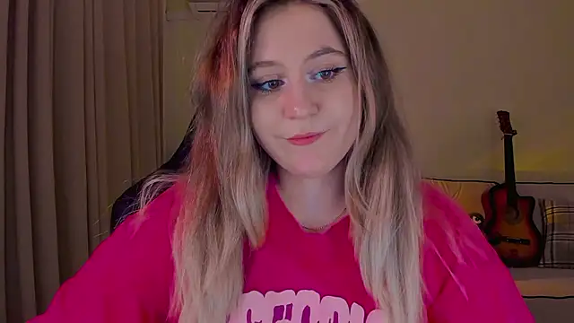 Snapshot of Diana_Flower chatting on 12-08-24, 02:09 Diana Flower online show from 12-08-24, 02:09