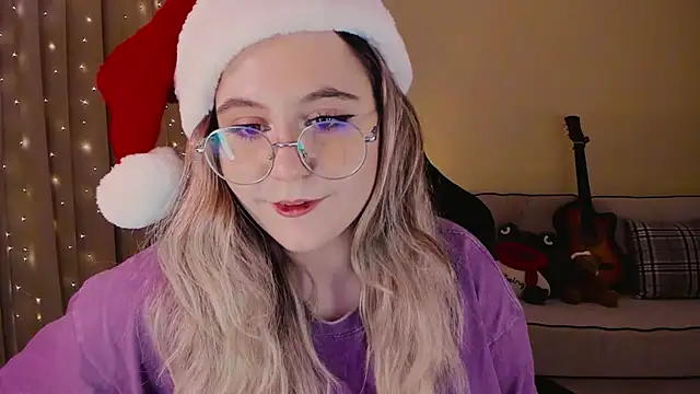 Snapshot of Diana_Flower chatting on 12-19-24, 12:45 Diana Flower online show from 12-19-24, 12:45