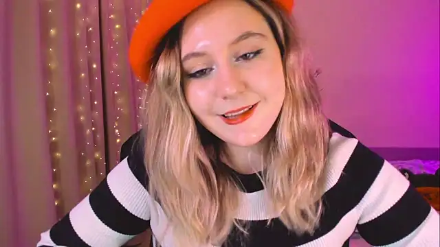 Snapshot of Diana_Flower chatting on 01-30-25, 12:37 Diana Flower online show from 01-30-25, 12:37