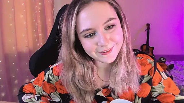 Snapshot of Diana_Flower chatting on 02-15-25, 09:27 Diana Flower online show from 02-15-25, 09:27