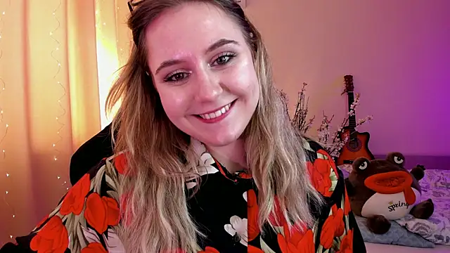 Snapshot of Diana_Flower chatting on 03-15-25, 12:02 Diana Flower online show from 03-15-25, 12:02