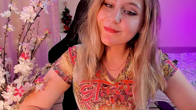 Snapshot of Diana_Flower chatting on 03-20-25, 01:04 Diana Flower online show from 03-20-25, 01:04