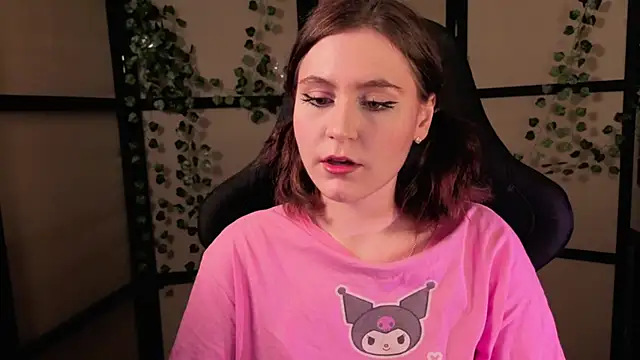 Snapshot of Diana_Flower chatting on 03-22-26, 01:25 Diana Flower online show from 03-22-26, 01:25