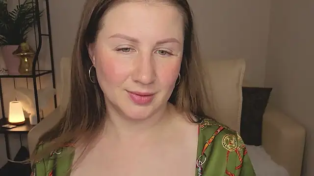 Helens love online show from 06-15-26, 02:47