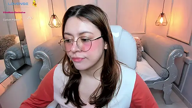 Lanna18 online show from 01-13-25, 11:41