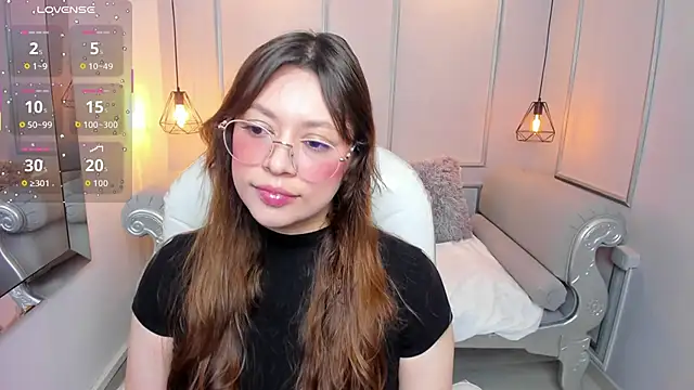 Lanna18 online show from 11-05-25, 11:43