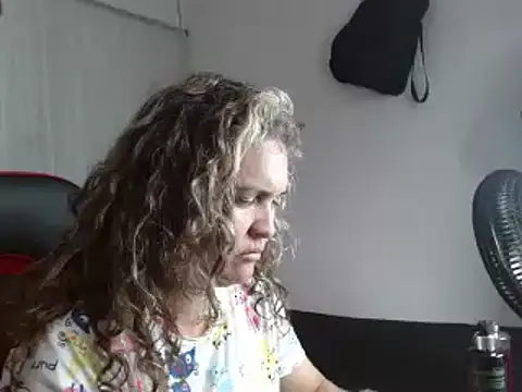 helenca43 online show from 03-05-25, 12:00