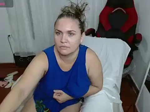 helenca43 online show from 03-21-25, 11:12