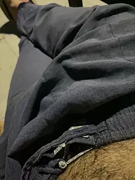 YawlingJingoist online show from 12-16-25, 01:10